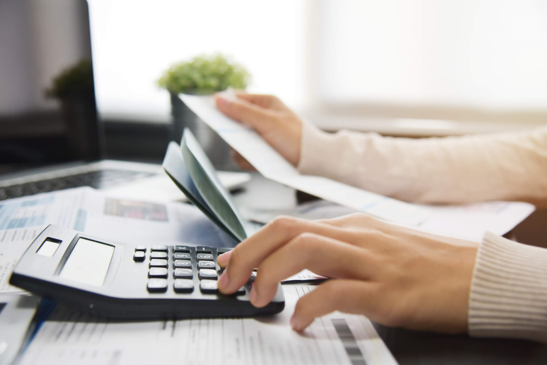 A picture of Florida Bankruptcy Income & Means Test Guide with Independence Law